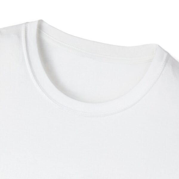 Who farted tee shirt - Image 8